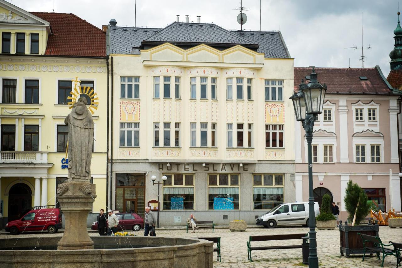 Hotel Slavie Pelhřimov Екстериор снимка
