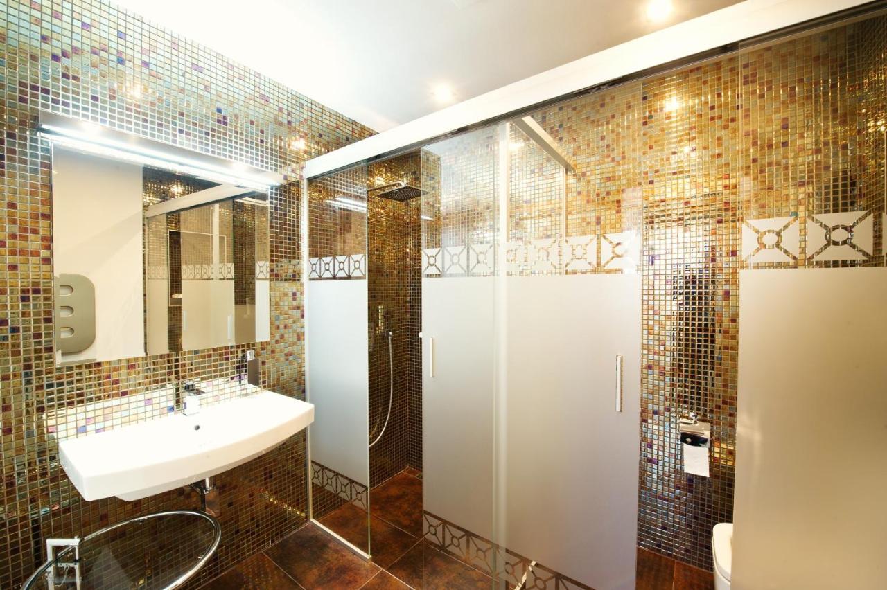 Hotel Slavie Pelhřimov Екстериор снимка